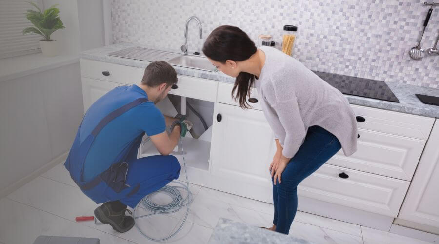Expert burst pipe repair services in Myrtlewood, AL